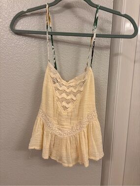 Lightweight Spaghetti Strap Women's top by Gimmicks. Sold at Buckle. Size Small